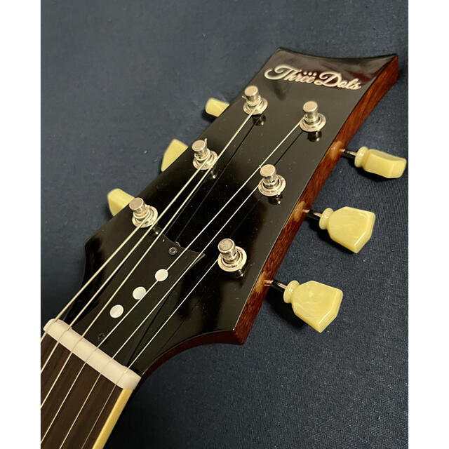 Three Dots Guitars LPモデル 楽器のギター(エレキギター)の商品写真