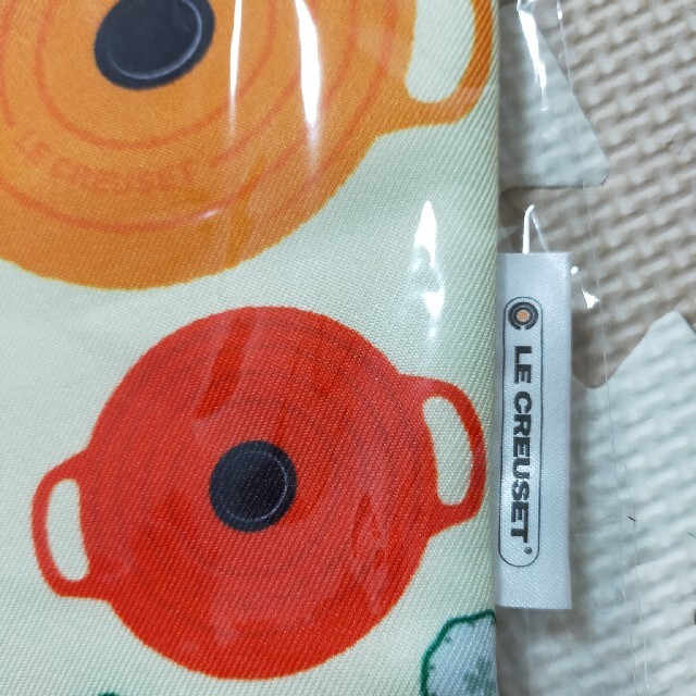 LE CREUSET(ルクルーゼ)のル・クルーゼ鍋つかみ ハンドメイドの生活雑貨(キッチン小物)の商品写真