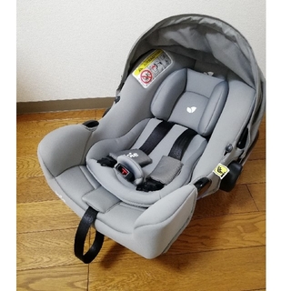 ジョイー(Joie (ベビー用品))のjoie チャイルドシート i-snug グレーフランネル(自動車用チャイルドシート本体)