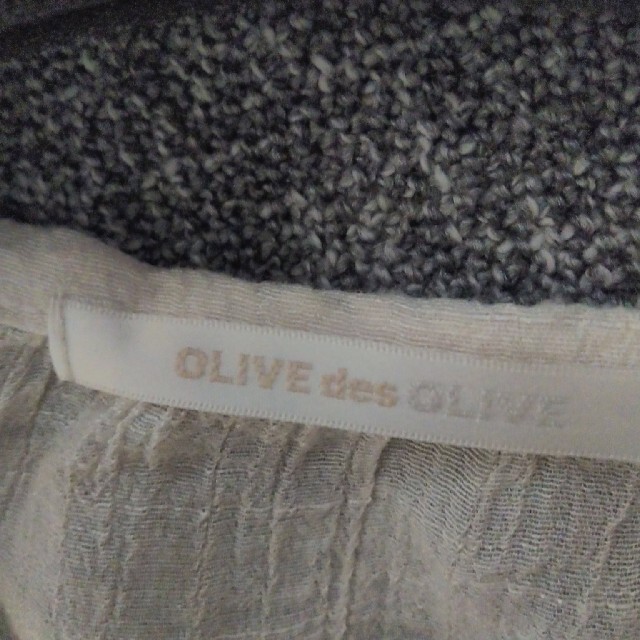 OLIVEdesOLIVE(オリーブデオリーブ)の美品　OLIVE des OLIVE　カーディガン　べージュ　M レディースのトップス(カーディガン)の商品写真