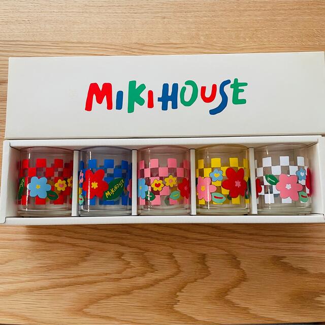 mikihouse(ミキハウス)のMIKIHOUSE  コップ　5個セット インテリア/住まい/日用品のキッチン/食器(グラス/カップ)の商品写真