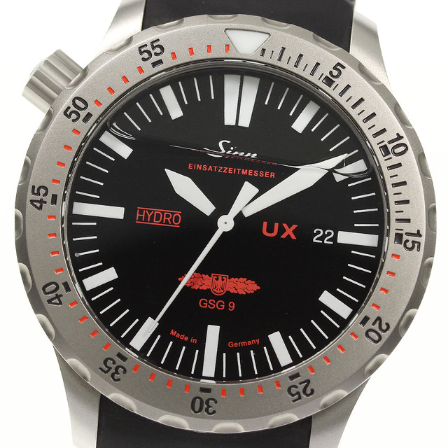 【在庫処分大特価!!】 ☆訳あり★箱・保証書付き【Sinn】ジン - SINN UX.GSG9 メンズ_703098【ev10】 クォーツ UX.GSG9 デイト EZM2B 腕時計(アナログ)