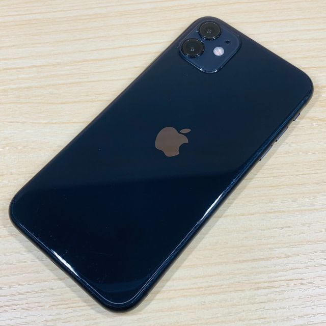 Simﾛｯｸ解除済 iPhone11 128GB P80