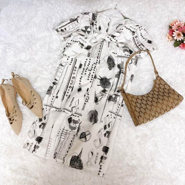 新品 CARVEN フロント ボリュームデザイン ワンピース カルヴェン