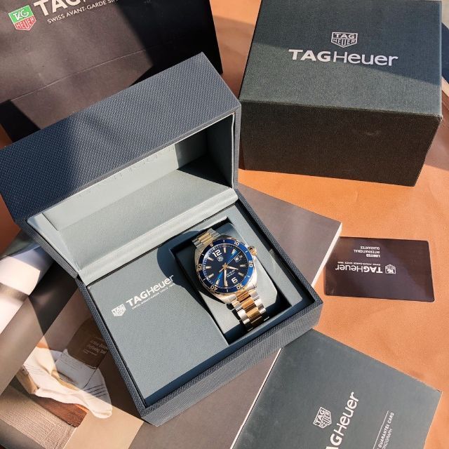 大人気新作 TAG Heuer - タグホイヤー アクアレーサー 300m 腕時計(アナログ) 大人気新作 TAG Heuer - タグホイヤー アクアレーサー 300m 腕時計(アナログ)