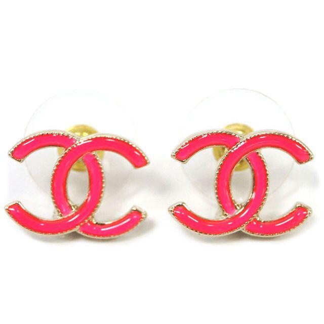独創的 ピアス 【新品】シャネル - CHANEL AB7679 ピンク/ゴールド CC