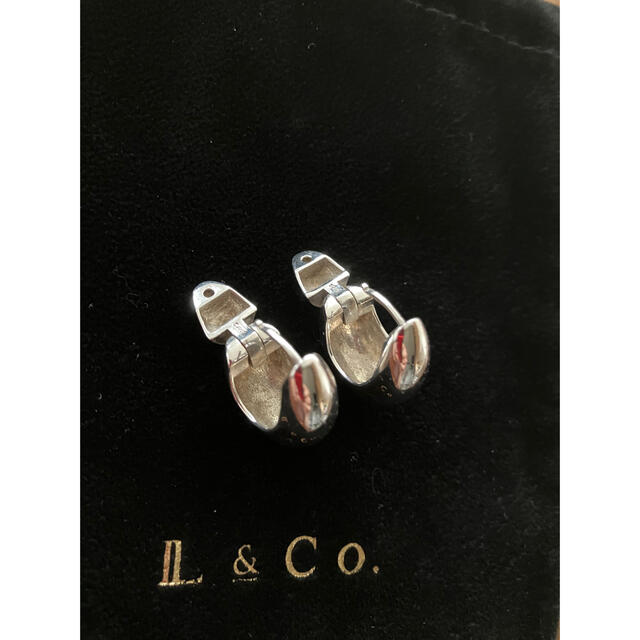 L&CO 佐藤優里亜コラボ シルバーピアス | academy.brandoville.com