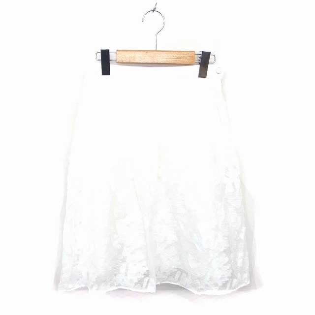 NOLLEY'S(ノーリーズ)のノーリーズ Sophi フレア スカート ひざ丈 レース 薄手 36 ホワイト レディースのスカート(ひざ丈スカート)の商品写真