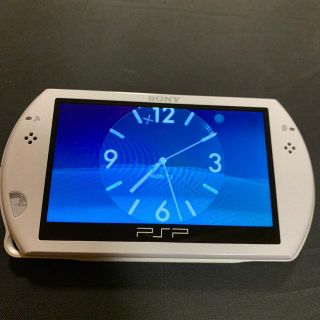 ソニー(SONY)の【希少】PSP GO N1000(携帯用ゲーム機本体)