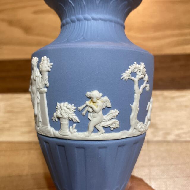 WEDGWOOD(ウェッジウッド)のウェッジウッド  ジャスパー  ペールブルー フルーテッドフラワーベース（花瓶） インテリア/住まい/日用品のインテリア小物(花瓶)の商品写真