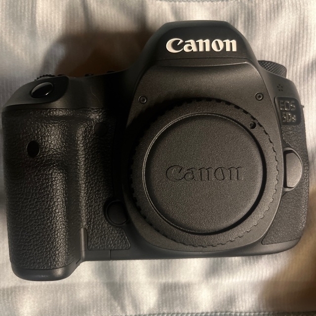 最前線の Canon - Canon EOS 5Ds 本体と純正グリップ デジタル一眼