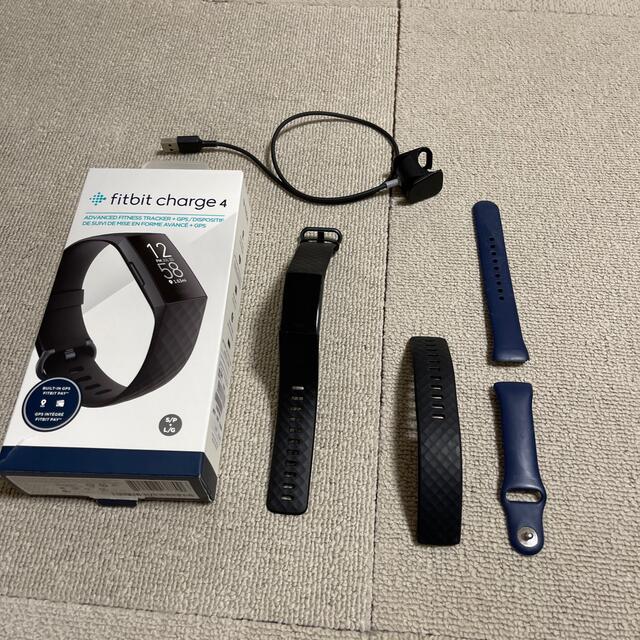 fitfit(フィットフィット)のFit bit FB417BKBK スマホ/家電/カメラのスマートフォン/携帯電話(その他)の商品写真