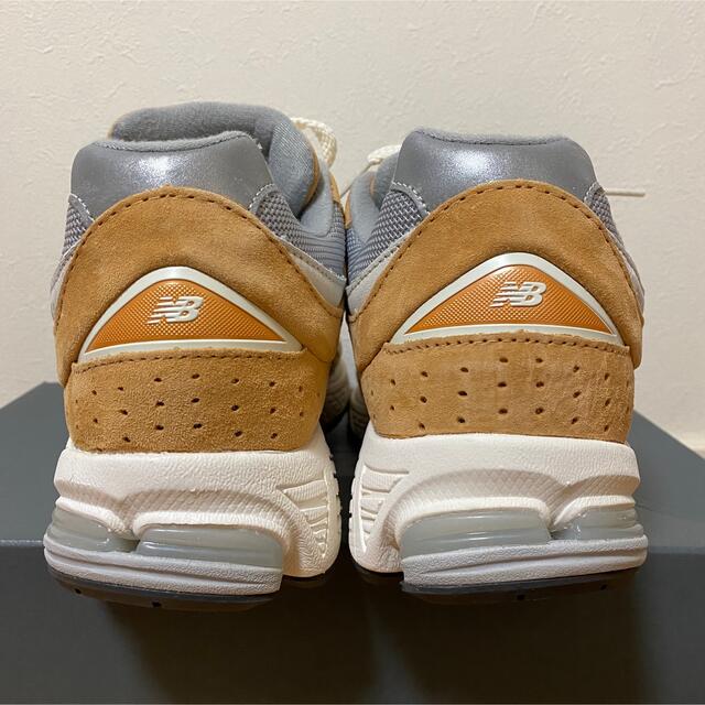 New Balance(ニューバランス)の【専用です‼️】ニューバランス M2002R HM/CARAMEL 26.0㎝ レディースの靴/シューズ(スニーカー)の商品写真