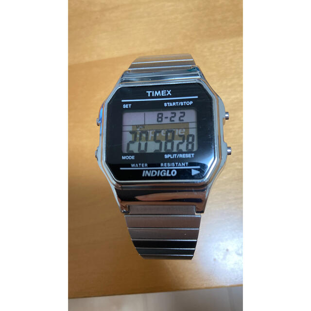 Supreme(シュプリーム)のsupreme timex コラボ　シルバー メンズの時計(腕時計(デジタル))の商品写真