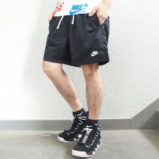 ナイキ(NIKE)のナイキ NIKE ショートパンツ ウーブン Ｍsize(ショートパンツ)