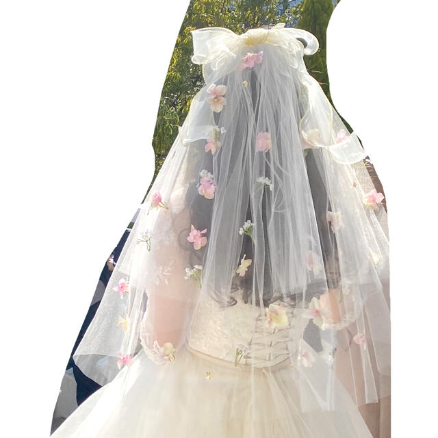 ありさ様専用　フラワーベール　韓国 レディースのフォーマル/ドレス(ウェディングドレス)の商品写真