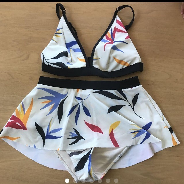 いいたしま↕ Seea Makala Bikini Top&Bottom ヒップを