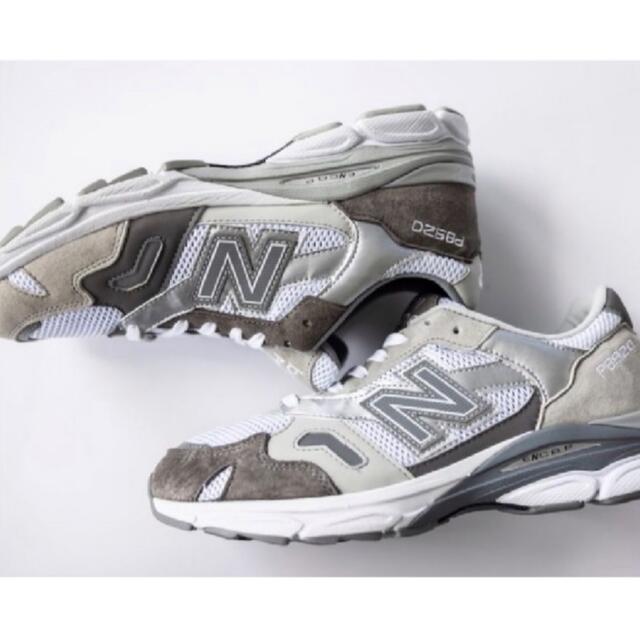 New Balance(ニューバランス)のPaperboy BEAMS New Balance M920 27.5cm メンズの靴/シューズ(スニーカー)の商品写真