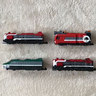 トッキュウジャー レッシャー4台(特撮)