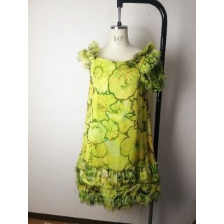 ロベルトカヴァリ(Roberto Cavalli)のロベルトカヴァリ 花柄　シルクシフォンワンピース　38　S〜M　イタリア製　美品(ひざ丈ワンピース)