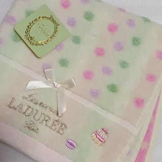 ラデュレ(LADUREE)の値下げ📌ラデュレ☆大判タオルハンカチ🎀(ハンカチ)