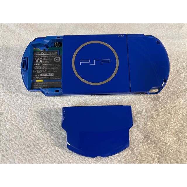 PlayStation Portable(プレイステーションポータブル)の☆良品☆ PSP-3000 (PSPJ-30018) ホワイト/ブルー エンタメ/ホビーのゲームソフト/ゲーム機本体(携帯用ゲーム機本体)の商品写真