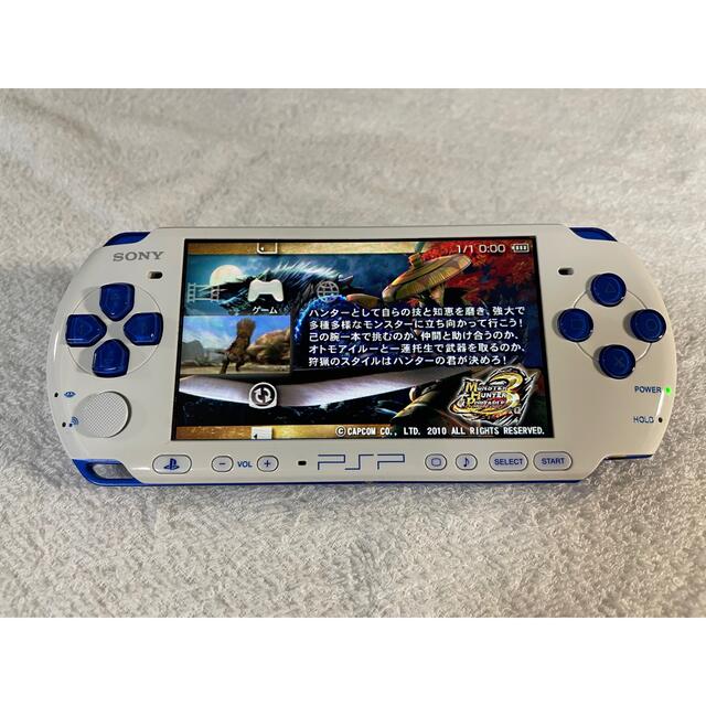 PlayStation Portable(プレイステーションポータブル)の☆良品☆ PSP-3000 (PSPJ-30018) ホワイト/ブルー エンタメ/ホビーのゲームソフト/ゲーム機本体(携帯用ゲーム機本体)の商品写真