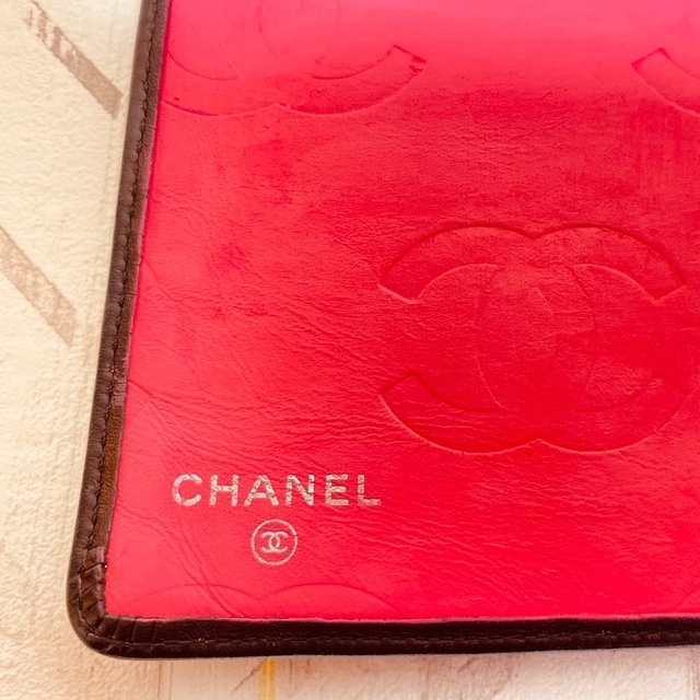 CHANEL カンボンライン　二つ折り財布（黒×黒）