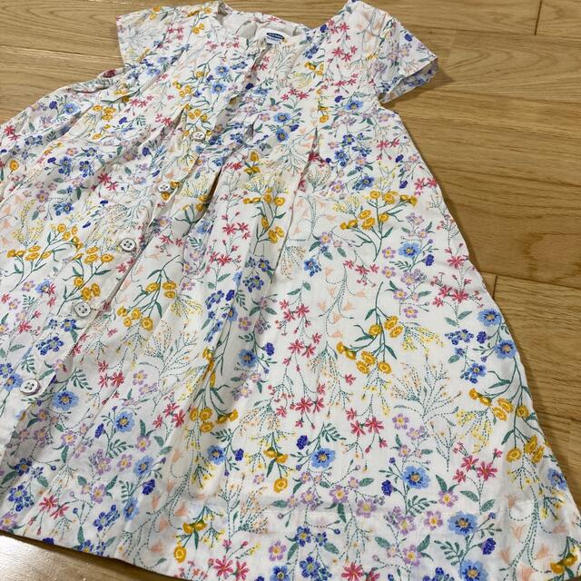 Old Navy(オールドネイビー)のオールドネイビー　ワンピース　花柄 キッズ/ベビー/マタニティのキッズ服女の子用(90cm~)(ワンピース)の商品写真