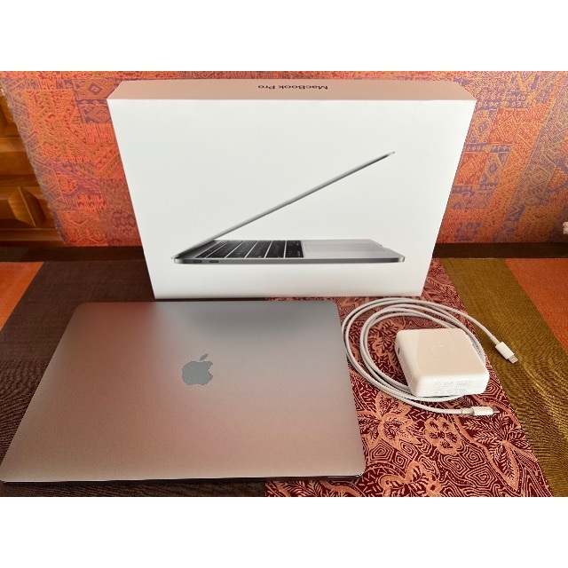 MacBook Pro 13インチ 2017  i5 8G 256G