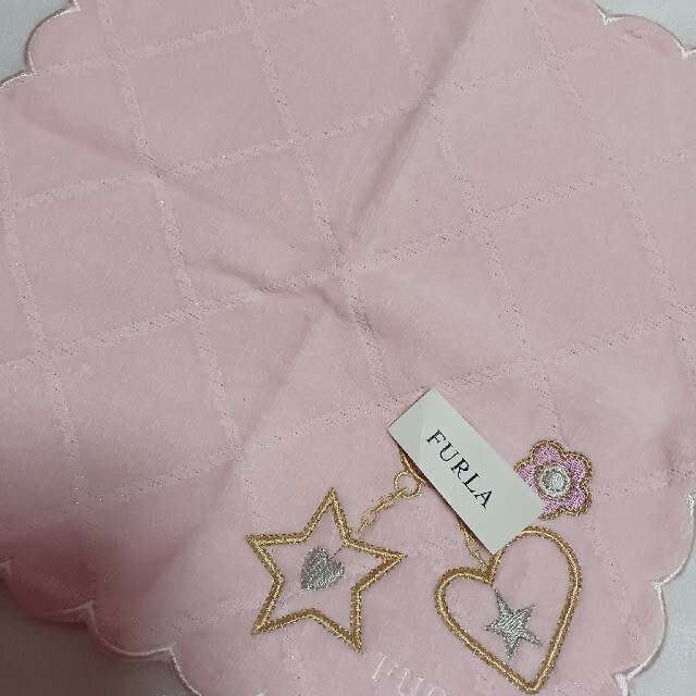 Furla(フルラ)の値下げ📌フルラ☆大判タオルハンカチ💗🌟 レディースのファッション小物(ハンカチ)の商品写真