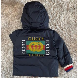 グッチ(Gucci)のGUCCI  ダウン　90グッチ　キッズ　未使用(ジャケット/上着)