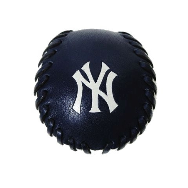 COACH(コーチ)のCOACH ×MLB NY ヤンキース 野球ボール ペーパーウェイト ▲A8 スポーツ/アウトドアの野球(記念品/関連グッズ)の商品写真