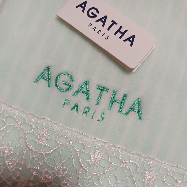 AGATHA(アガタ)の値下げ📌AGATHA☆大判タオルハンカチ レディースのファッション小物(ハンカチ)の商品写真