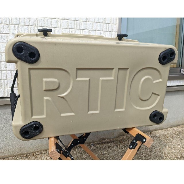 RTIC 45QT 新品 未使用 タン ロトモールドクーラーボックス
