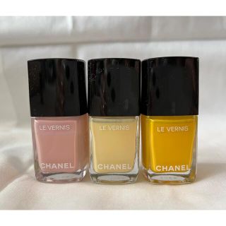 シャネル(CHANEL)のCHANEL ヴェルニ　イエロー&ピンク系3本セット(マニキュア)