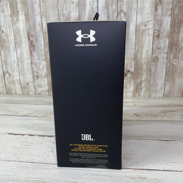 UNDER ARMOUR(アンダーアーマー)の匿名配送　JBL アンダーアーマー　プロジェクトロック　ワイヤレスヘッドホン スマホ/家電/カメラのオーディオ機器(ヘッドフォン/イヤフォン)の商品写真