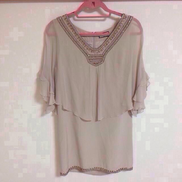 GRACE CONTINENTAL(グレースコンチネンタル)のグレースコンチネンタル☆シルクワンピ レディースのワンピース(ミニワンピース)の商品写真