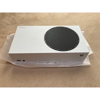 エックスボックス(Xbox)のXbox Series S RRS-00015(家庭用ゲーム機本体)