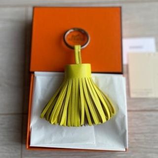 エルメス(Hermes)の【新品】エルメスカルメン トリコロール (バッグチャーム)