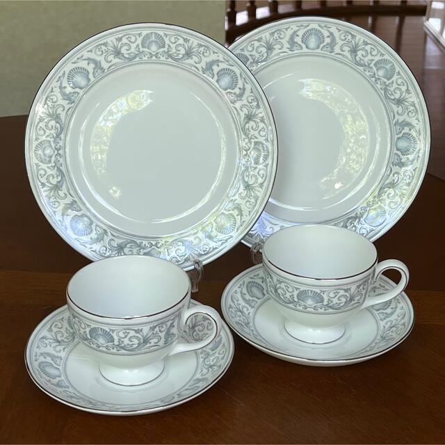 美品  ウェッジウッド Wedgwood ドルフィンホワイト  2点セット