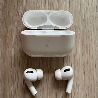 アップル(Apple)のAirPods Pro(ヘッドフォン/イヤフォン)