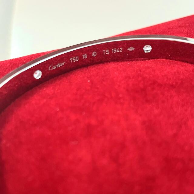 Cartier(カルティエ)のCartier 新型ラブブレス4PDハーフダイヤ　純正ダイヤ　 メンズのアクセサリー(ブレスレット)の商品写真