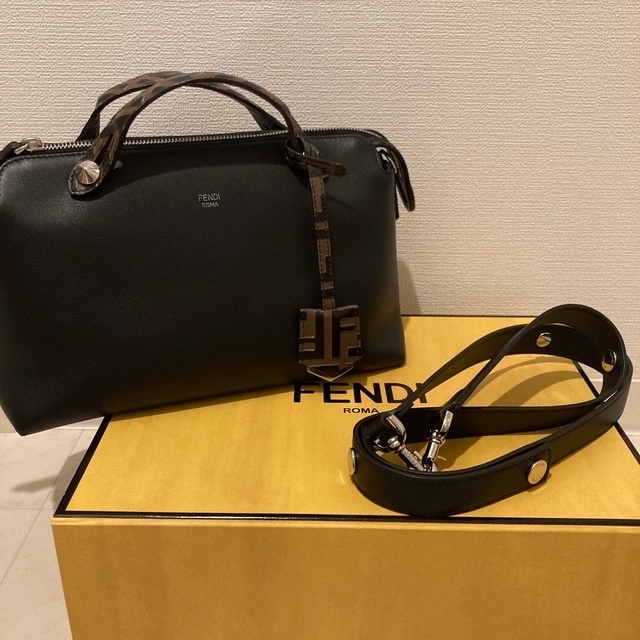 正規取扱店】 FENDI バイザウェイ【最終値下げ】 fendi - ショルダー