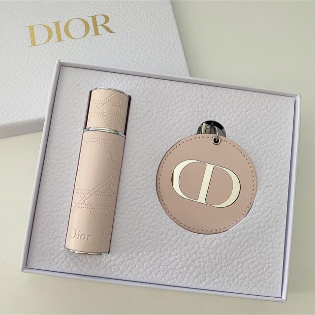 Dior(ディオール)のDior バースデーギフト ディオール 2022 アトマイザー 新品 コスメ/美容の香水(香水(女性用))の商品写真