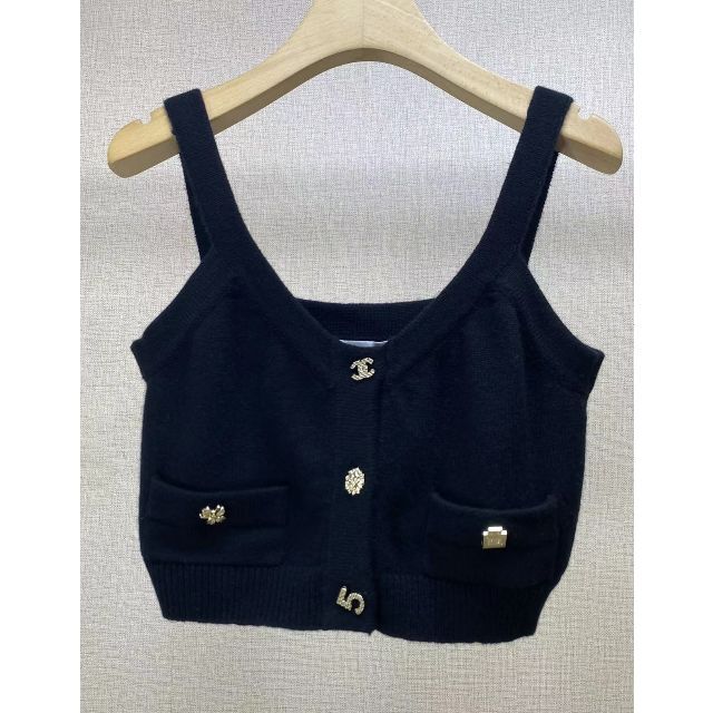 シンプルで合わせやすいトップス】CHANEL タンクトップ☆ レディース