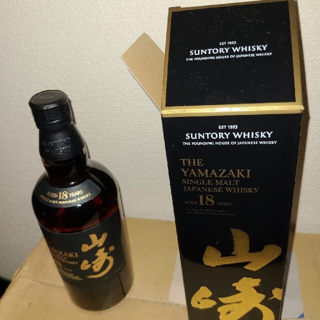 山崎　18年ウイスキー　新品未開封飲料・酒