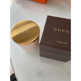 グッチ(Gucci)の【新品未使用 箱付き】GUCCI アロマキャンドル Gucci(アロマ/キャンドル)