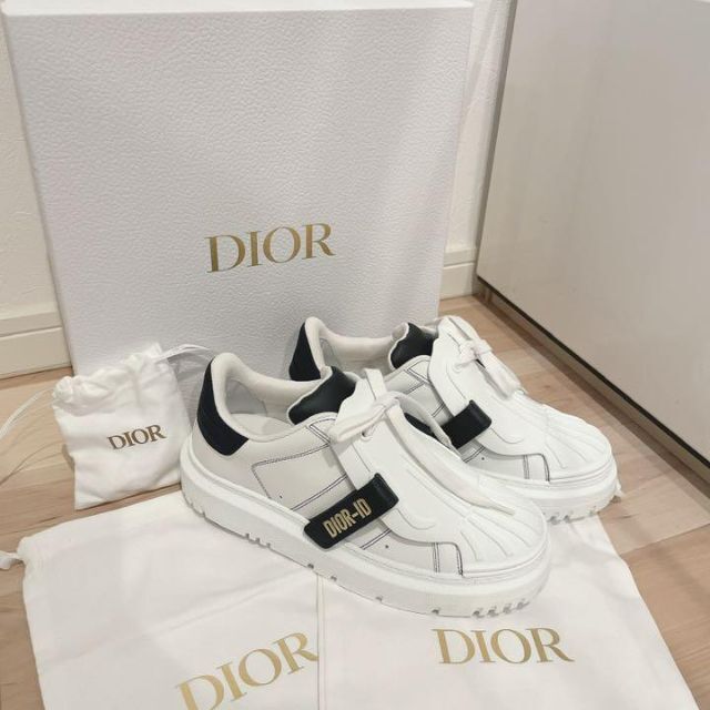 美品 DIOR スニーカー | proerdbrasil.com.br