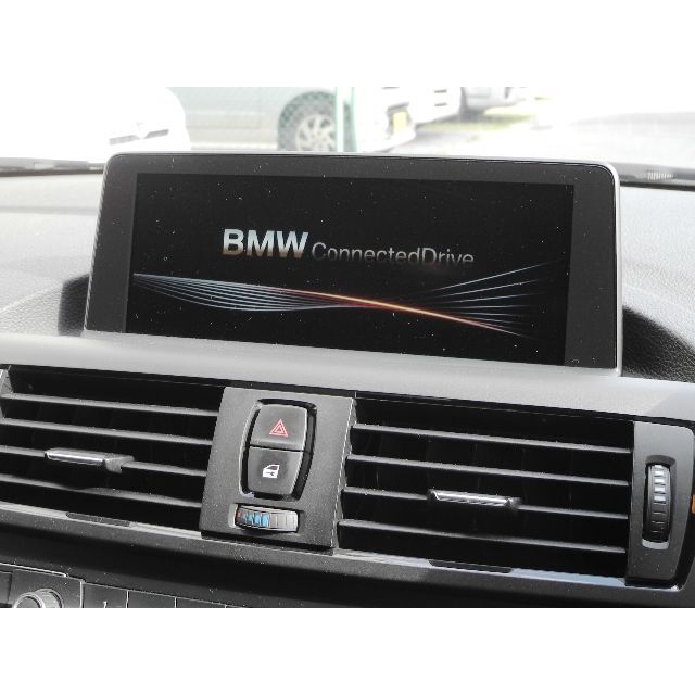 BMW マップアップデート・2022年度版・USB＋FSC（NBT専用） 自動車/バイクの自動車(カーナビ/カーテレビ)の商品写真